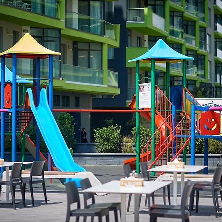 Rainbow Sea View Apartment Spa N Pool Resort - Parking Mamaia Exterior foto