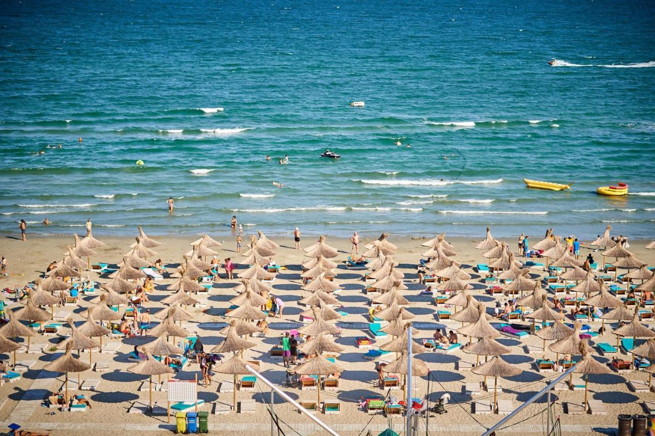 Rainbow Sea View Apartment Spa N Pool Resort - Parking Mamaia Exterior foto